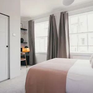 Guest house D8 - Shoreditch, London